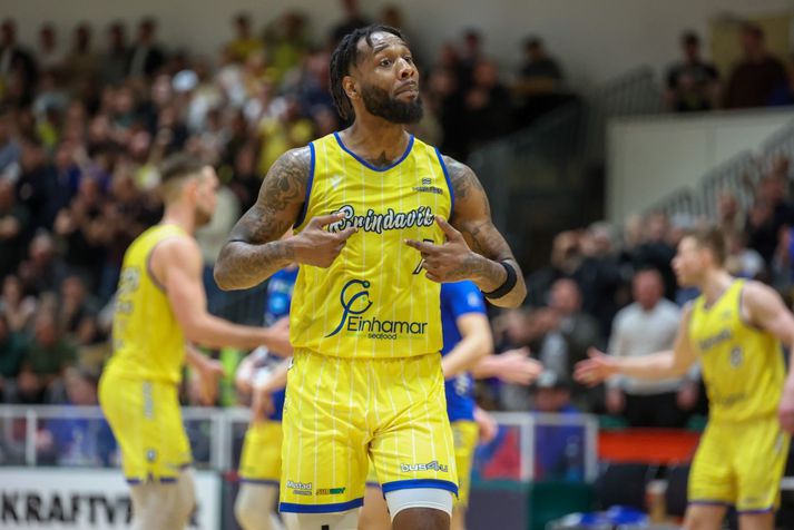 Deandre Kane hefur verið frábær í fyrstu tveimur leikjum lokaúrslitanna.