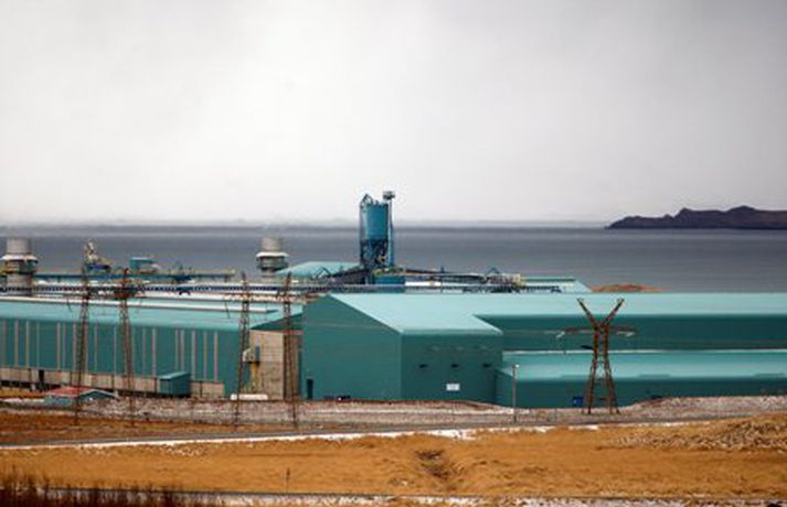 Eldur kom upp í rými í álverinu á Grundartanga. Mynd/ Vilhelm.