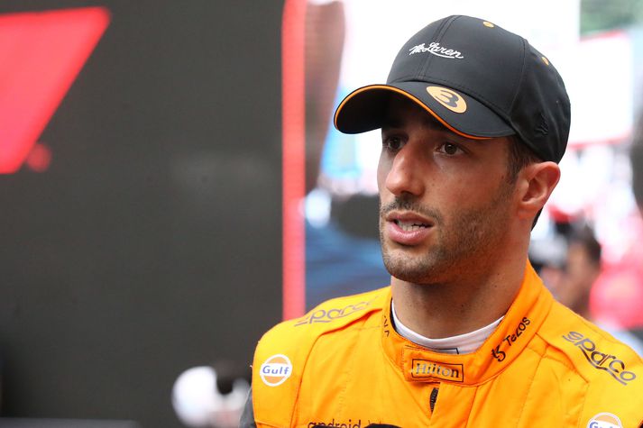 Daniel Ricciardo ekur fyrir AlphaTauri til loka þessa tímabils.