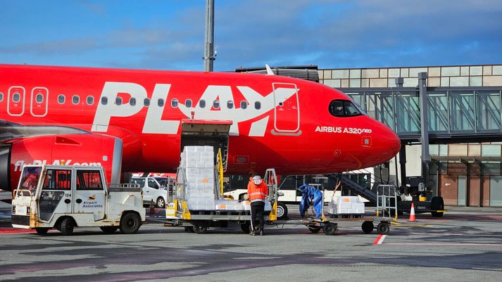 Framkvæmdastjóri Eagle golfferða segir hafa tekið tíma að leysa úr flækjum sem sköpuðust eftir fall Play í september á þessu ári. 
