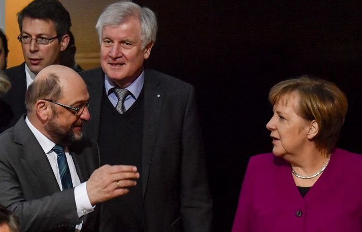 Martin Schulz, leiðtogi SDP, Horst Seehofer, leiðtogi CSU og Angela Merkel, leiðtogi CDU.
