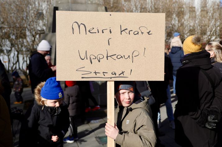 Grindvíkingar vilja eignir sínar keyptar strax, meira að segja börnin.