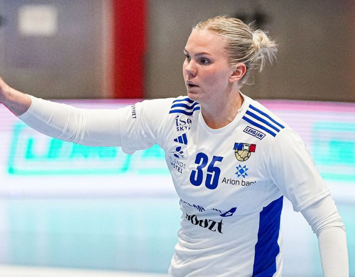 Alexandra Líf Arnarsdóttir verður með íslenska landsliðinu á HM í handbolta.