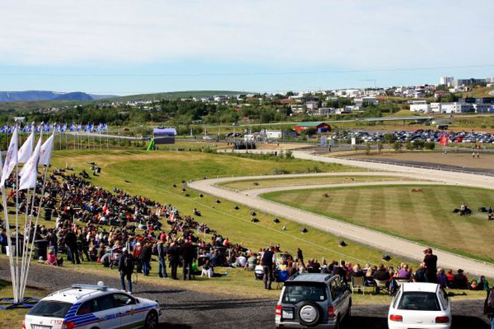 Opnunarhátíð Landsmótsins verður í beinni útsendingu á Vísi.