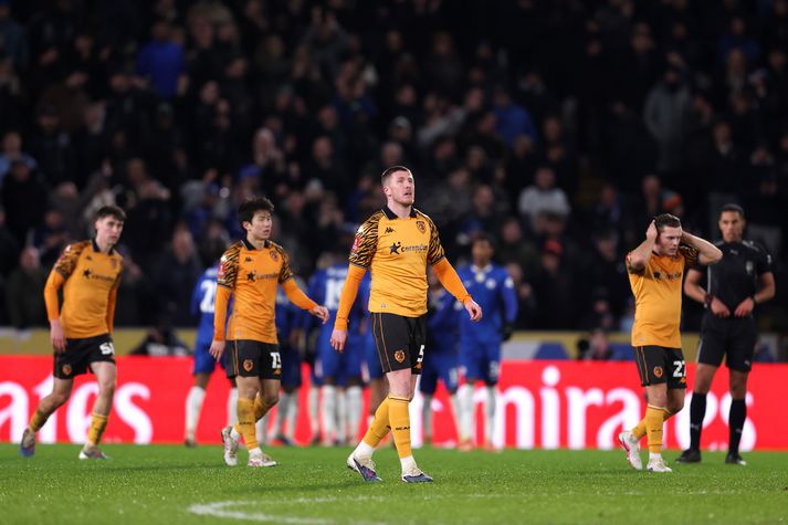 Hull ákærðir eftir að stuðningsmenn liðsins sungu niðrandi söngva á móti Chelsea í F.A. bikarnum