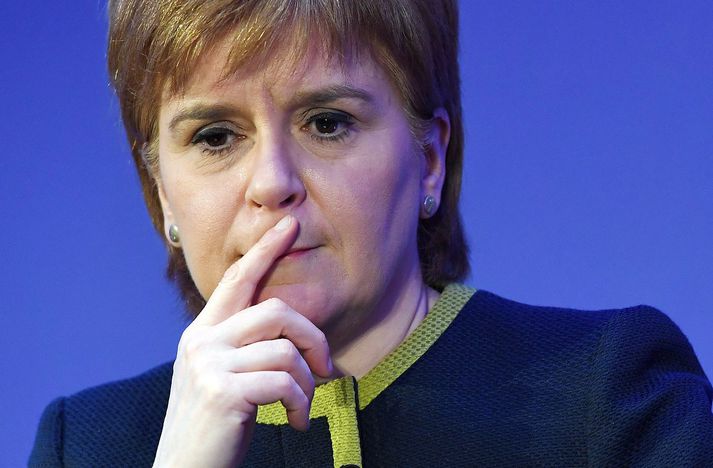 Sturgeon hefur áhyggjur af áhrifum Brexit á efnahag Skotlands.