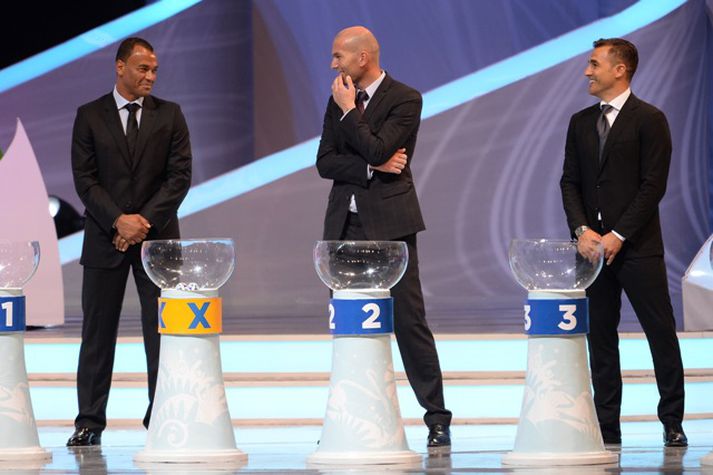 Cafu var viðstaddur þegar dregið var í riðla fyrir HM. Hér sést hann ásamt Zinedine Zidane og Fabio Cannavaro.