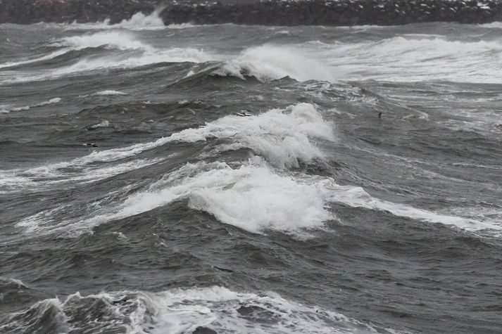 Lægð frá norðursjó stjórnar veðrinu á Íslandi þessa helgina. Myndin er úr safni.