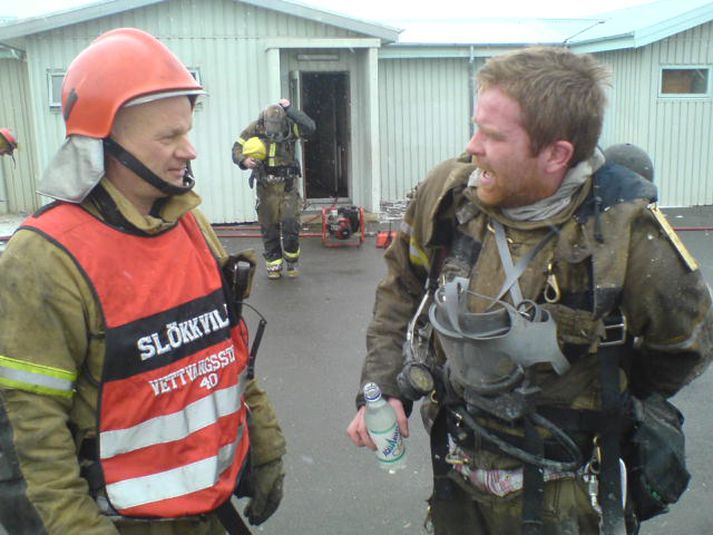 Slökkviliðið á vettvangi