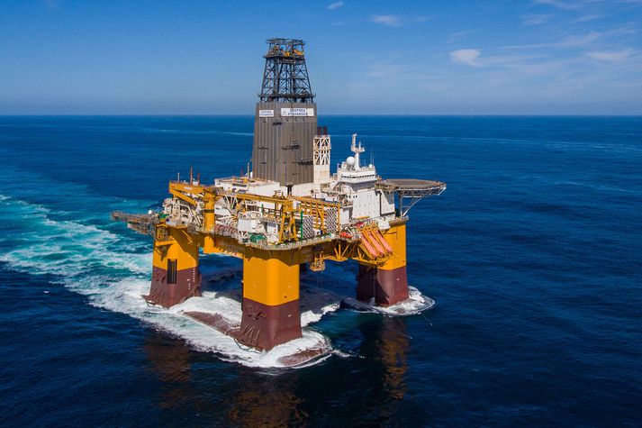 Borpallurinn Deepsea Stavanger hitti á mikla olíulind í sumar á Yggdrasils-svæðinu um 180 kílómetra frá Bergen. Þar var borað niður á yfir tíu kílómetra dýpi.