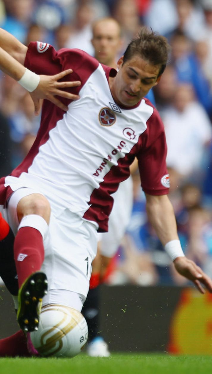Rudi Skacel gerði fyrra mark Hearts í leiknum í dag.
