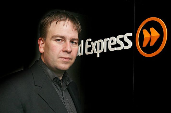 Matthías Páll Imsland segir að vélin sé alveg að fara í loftið.