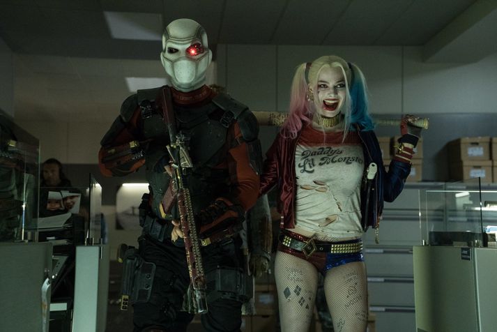 Will Smith sem Deadshot og Margot Robbie sem Harley Quinn.