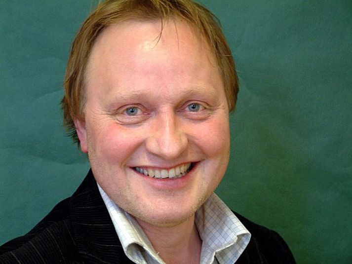 Sigurbjörn Hjaltason Biðlar til Kjósverja að borga fasteignagjöld með góðu.