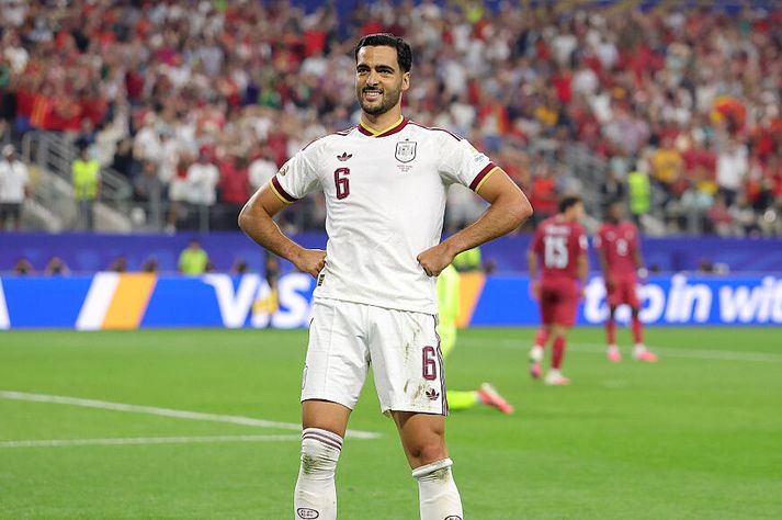 Mikel Merino var hetja Spánverja í kvöld.