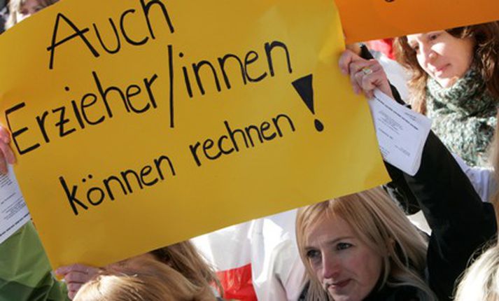 Opinberir starfsmenn efndu til mótmæla í München á dögunum þar sem þeir kröfðust hærri launa.