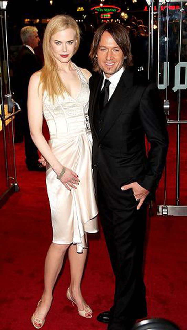 Nicole Kidman leggur mikla áherslu á heilsusamlegt líferni, en eiginmaður hennar fær sér borgara og franskar á Wendy‘s af og til.