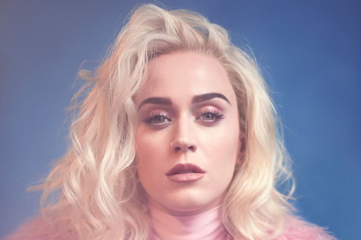 Poppstjarnan Katy Perry hefur gefið frá sér splunkunýtt lag.