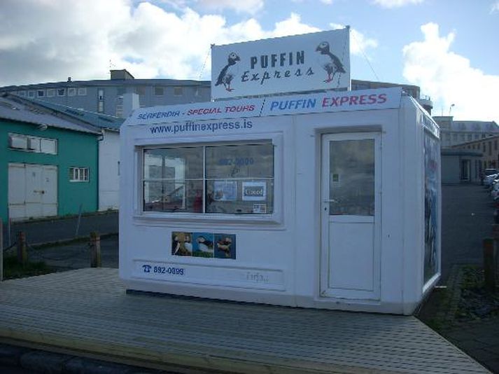 Höfuðstöðvar Puffin Express við Reykjavíkurhöfn.