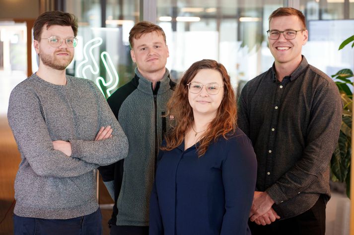 Ingi Rúnar Kristinsson, Almar Daði Björnsson, Kristinn Skæringur Sigurjónsson og Henný Björk Birgirsdóttir hafa hafið störf hjá Helix.