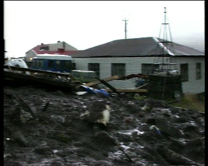 Lögreglan segir ljóst að mikið tjón hafi orðið.