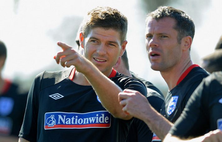 Steven Gerrard og Jamie Carragher.