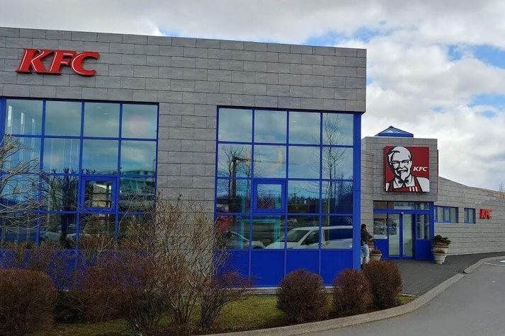 Frá KFC í Mosfellsbæ.
