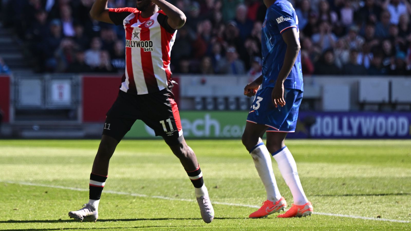 Gerir eins og Isak en vill komast til Newcastle