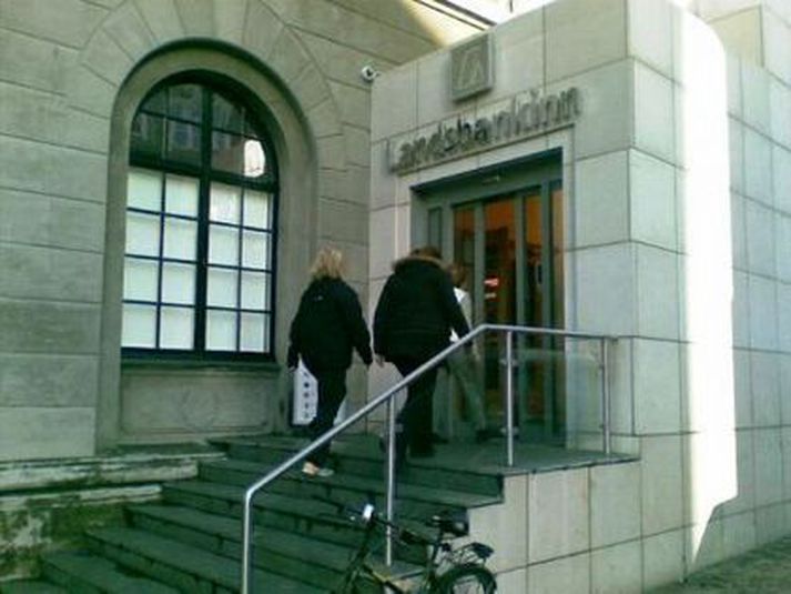 Landsbanki Íslands.