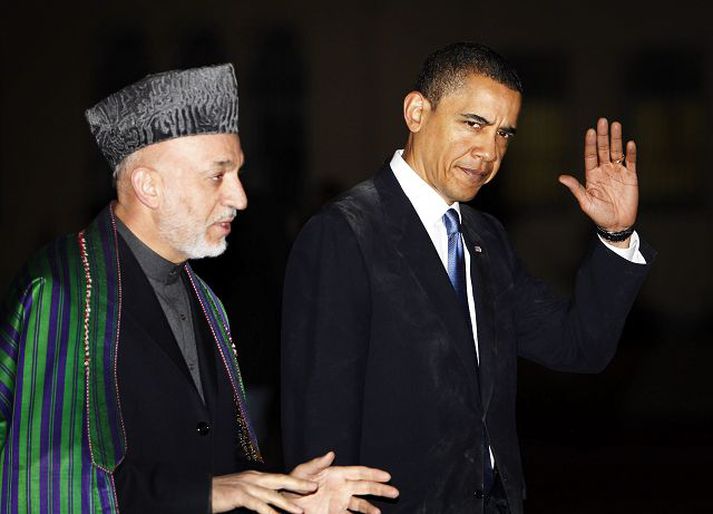 Karzai og Afganistan Obama kom í óvænta heimsókn til Kabúl.fréttablaðið/AP
