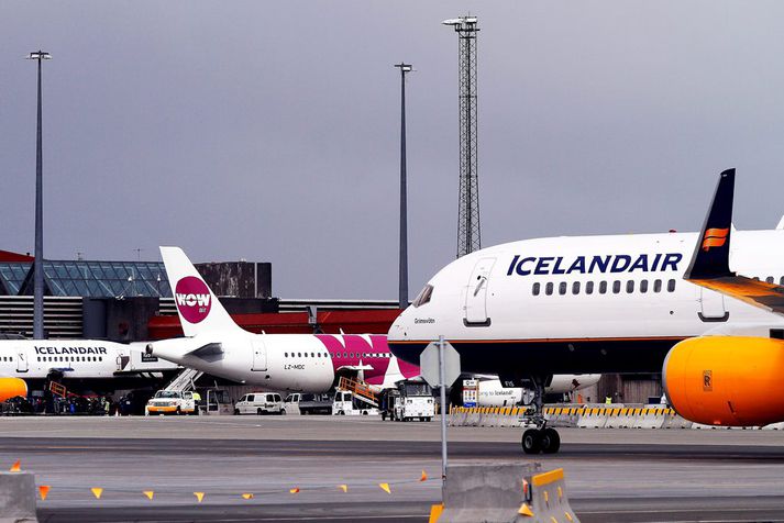 Ekki kemur fram í tilkynningu lögreglu með hvaða flugfélagi mennirnir flugu en WOW flýgur meðal annars til Berlínar, auk til dæmis Air Berlin.