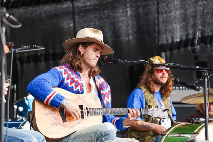 Kaleo spiluðu órafmagnað „unplugged“ sett klukkan þrjú.