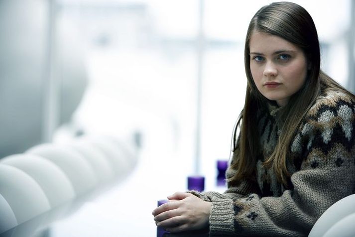 Hera Hilmarsdóttir hefur verið önnum kafin eftir að námi hennar í LAMDA lauk. Hún fékk stórt hlutverk í sjónvarpsþáttaröðinni World Without End og landaði nýlega hlutverki í stórmyndinni Önnu Kareninu sem byggir á samnefndri bók Leo Tolstoj og skartar Jude Law og Keiru Knightley í aðalhlutverkum.fréttablaðið/Arnþór