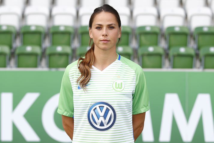 Sara Björk er fastamaður á miðjunni hjá Wolfsburg