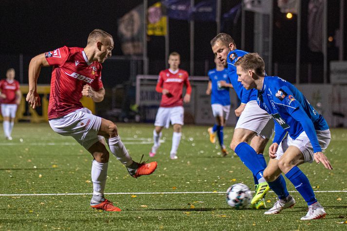 Aron Bjarnason fór á kostum gegn Stjörnunni, skoraði tvö mörk, lagði upp eitt og fiskaði vítaspyrnu.