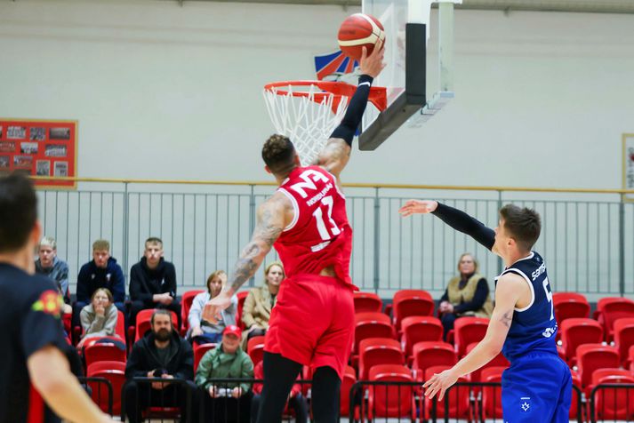 Keppni í körfubolta hér á landi hefur legið niðri síðan snemma í október, líkt og í öðrum greinum, ef undan eru skildir alþjóðlegir leikir.