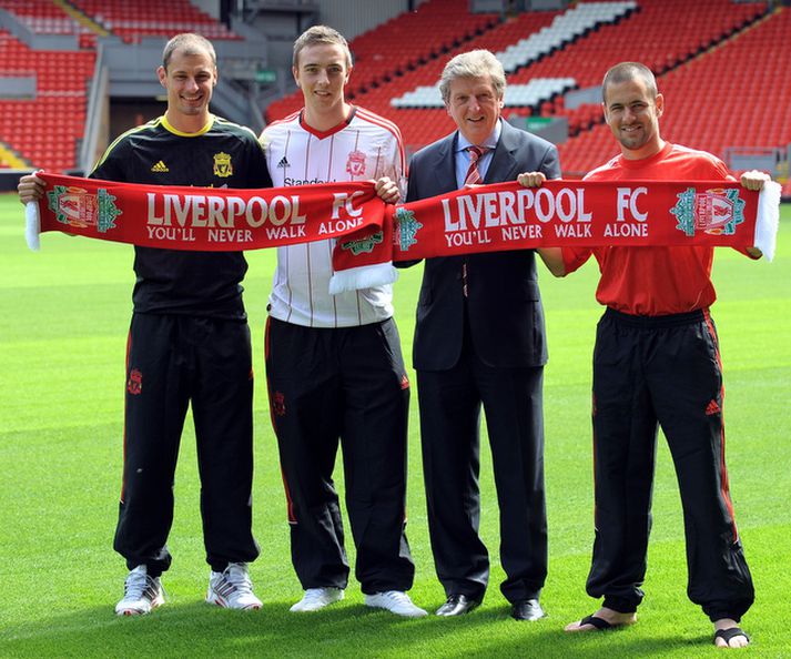 Stjórinn Roy Hodgson ásamt nýju mönnunum Jovanovic, Wilson og Joe Cole.