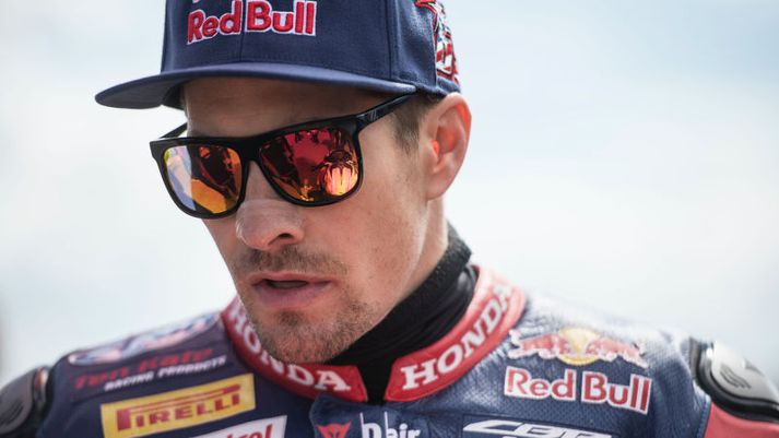 Nicky Hayden lenti í slysi á miðvikudaginn og lést af meiðslum sínum í kjölfarið.