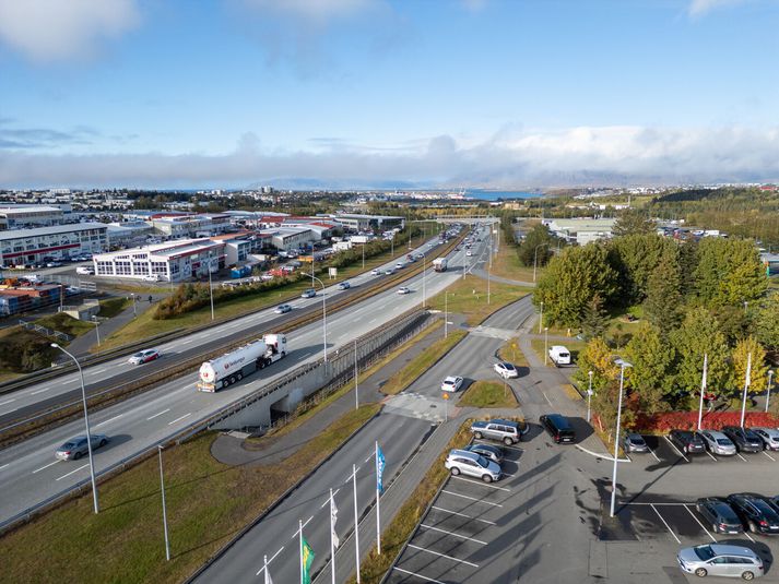 Slysið varð á Reykjanesbraut við Álfabakka 1. apríl síðastliðinn.