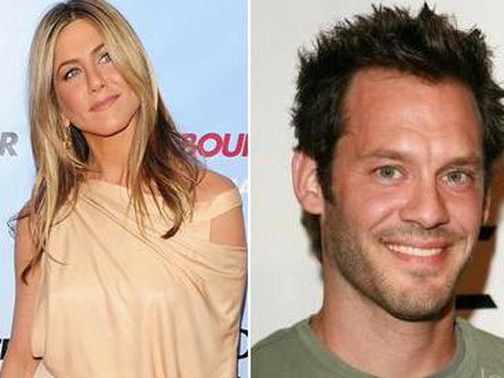 Jennifer Aniston og Chris Gartin. MYND/Cover Media