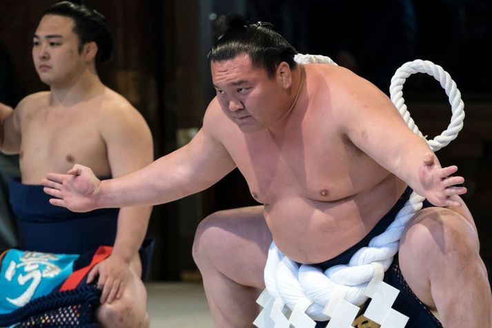 Hakuho er besti súmóglímukappi Japans um þessar mundir. Hér er hann á Nýársmótinu í Tókýó á síðasta ári.