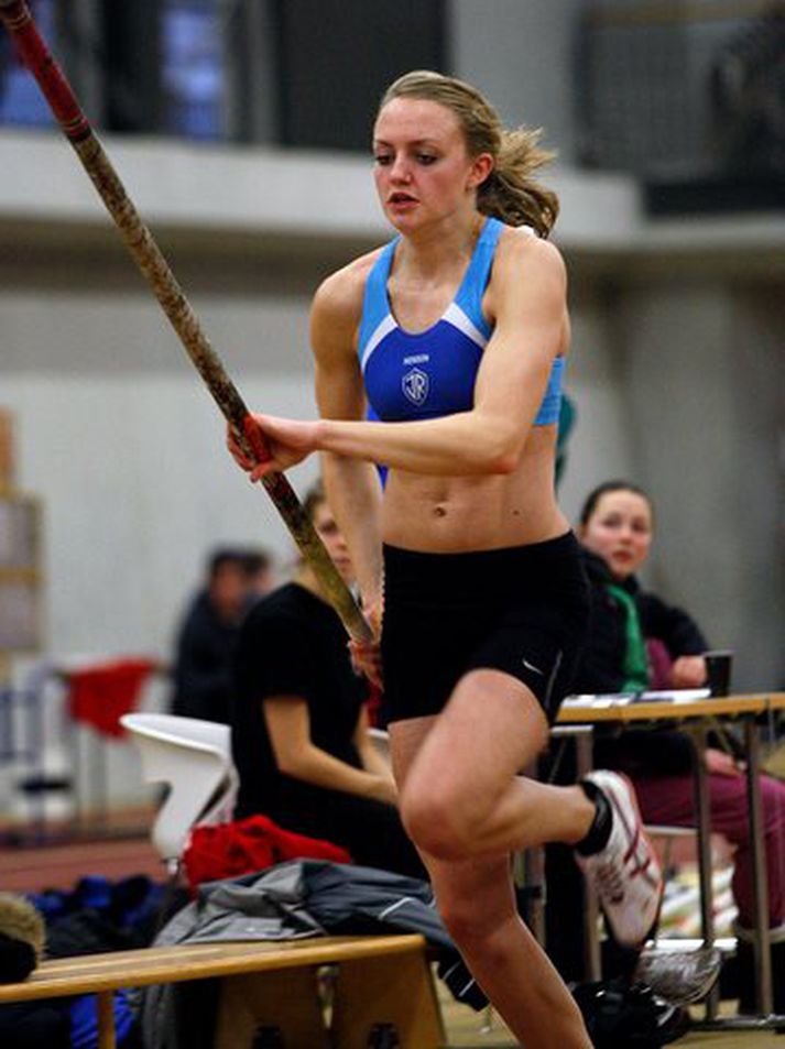 Hulda Þorsteinsdóttir er mjög efnilegur stangarstökkvari.