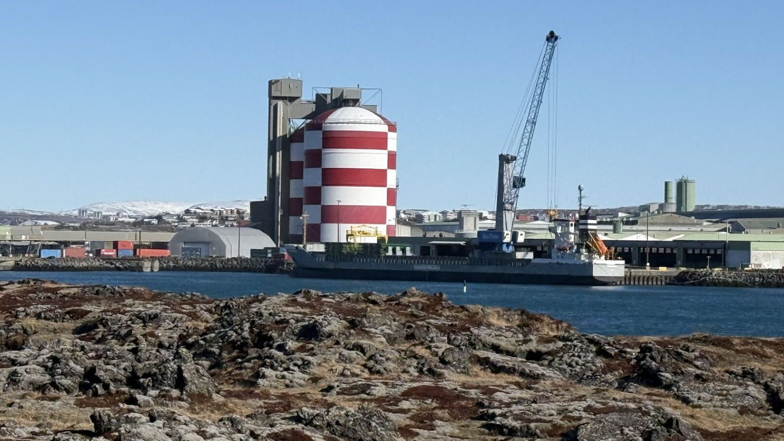 Kom til landsins með kafarabúninga og neðansjávarvespur