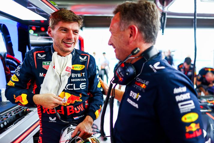 Max Verstappen þarf að bíða aðeins með að fagna heimsmeistaratitlinum.