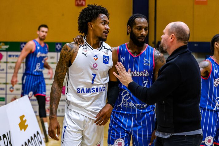Það gekk mikið á í deildarleik liðanna í Garðabænum síðasta haust. Hér má sjá þá Deandre Kane hjá Grindavík og Jase Febres hjá Stjörnunni.