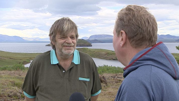 Örn Jónasson, bóndi á Nesjum við Þingvallavatn, í viðtali við Stöð 2.