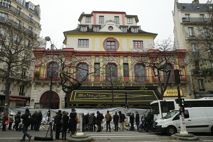 Níutíu manns féllu í árásum hryðjuverkamannanna á Bataclan.