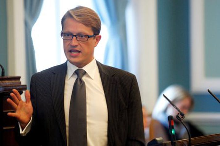 Birgir Ármannsson segir tekjur sínar ekki hafa verið nálægt því sem fram kemur í tekjublöðum. Mynd/ Anton.