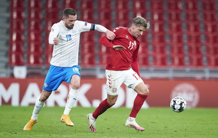 Gylfi Þór Sigurðsson í leiknum gegn Dönum á Parken þann 15.nóvember árið 2020. 