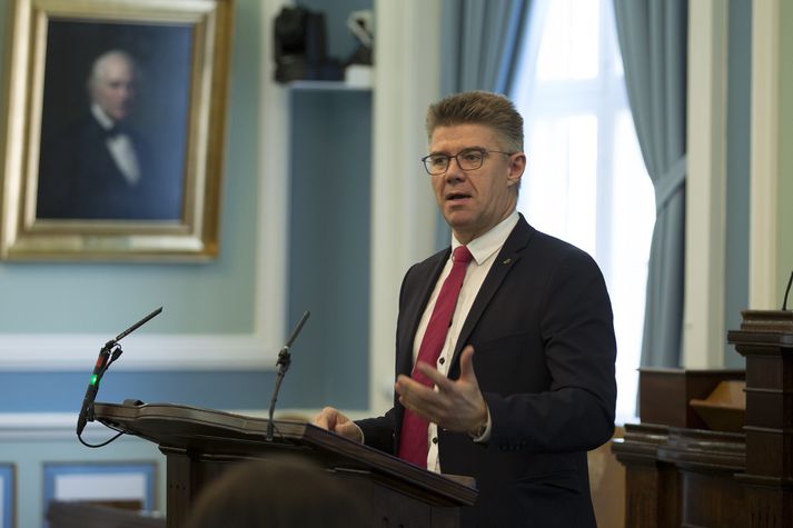 Gunnar Bragi Sveinsson er þingflokksformaður Miðflokksins. 